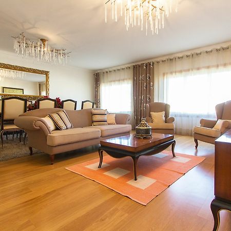 Ferienwohnung Expo Luxurious By Homing Lissabon Exterior foto
